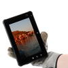En tablet, modell RP70 Android i hand